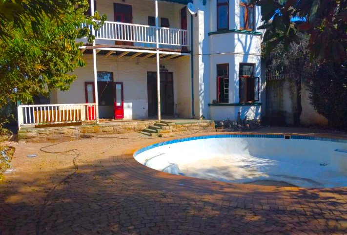 9 Bedroom Property for Sale in Kensington Gauteng