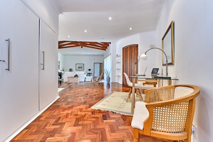 5 Bedroom Property for Sale in Northcliff Gauteng