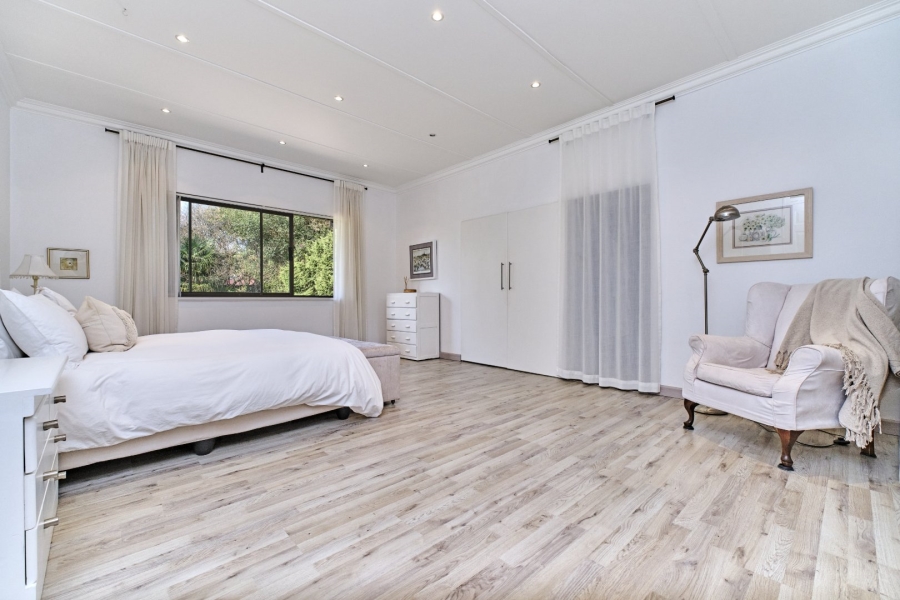 5 Bedroom Property for Sale in Northcliff Gauteng