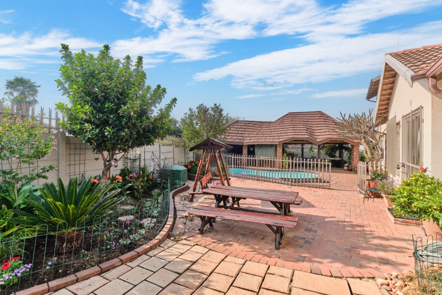 4 Bedroom Property for Sale in Randpark Ridge Gauteng