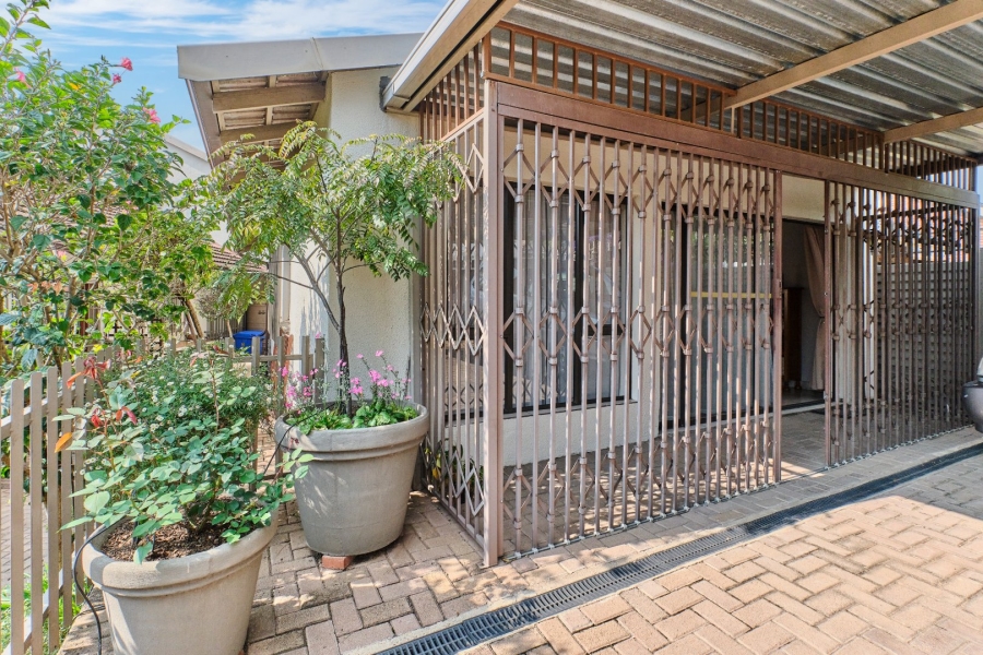 4 Bedroom Property for Sale in Randpark Ridge Gauteng