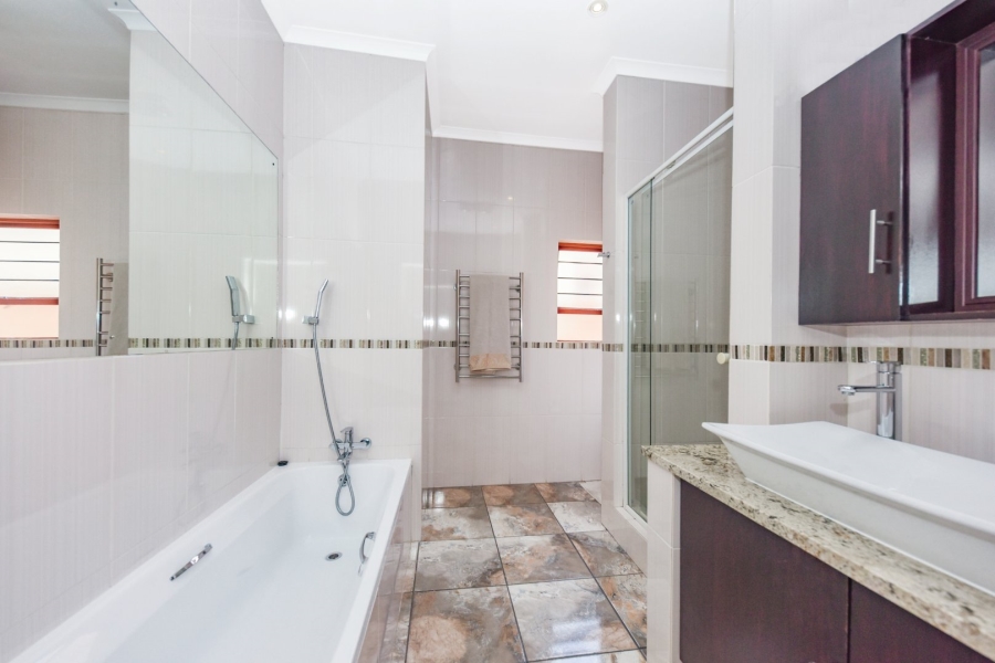 3 Bedroom Property for Sale in Craigavon Gauteng