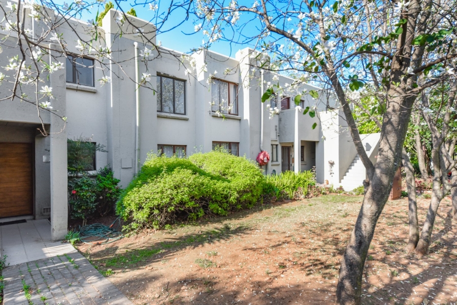 2 Bedroom Property for Sale in Bloubosrand Gauteng
