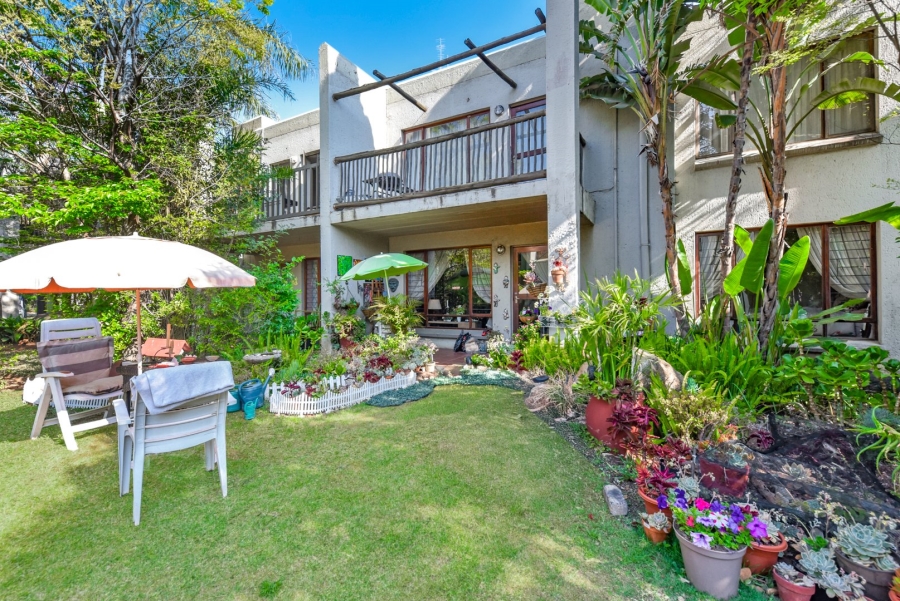 2 Bedroom Property for Sale in Bloubosrand Gauteng