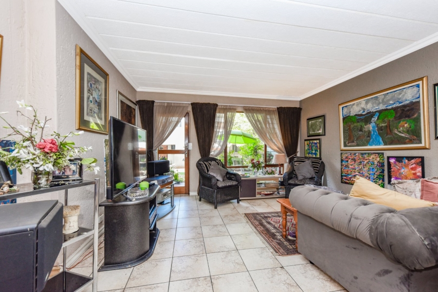 2 Bedroom Property for Sale in Bloubosrand Gauteng