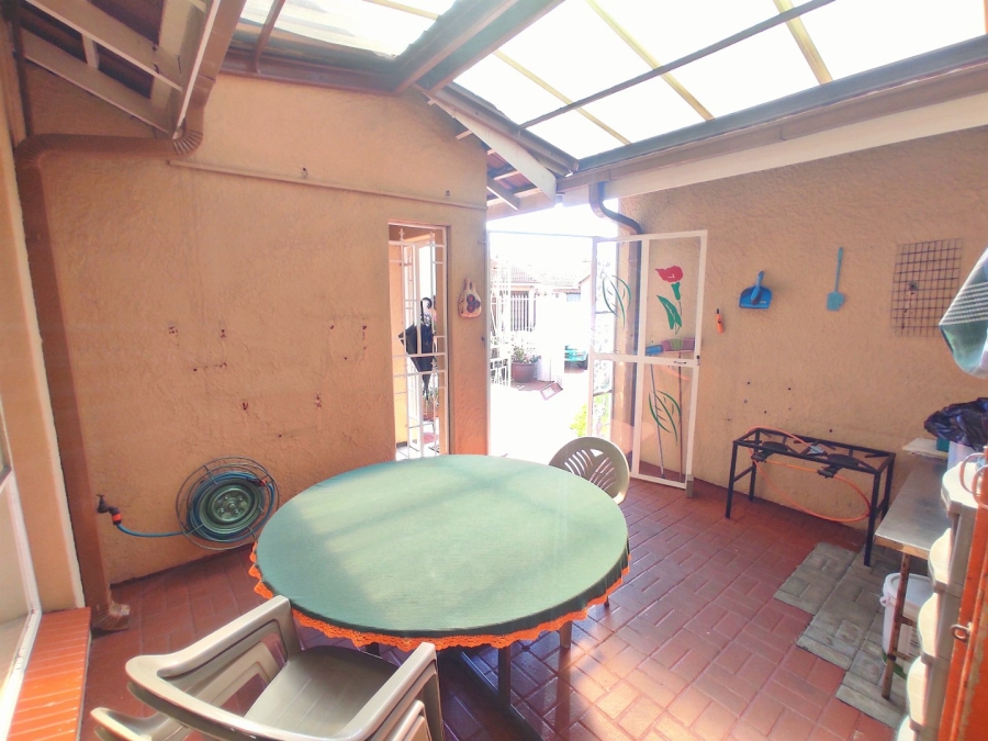 2 Bedroom Property for Sale in Vanderbijlpark CW 3 Gauteng