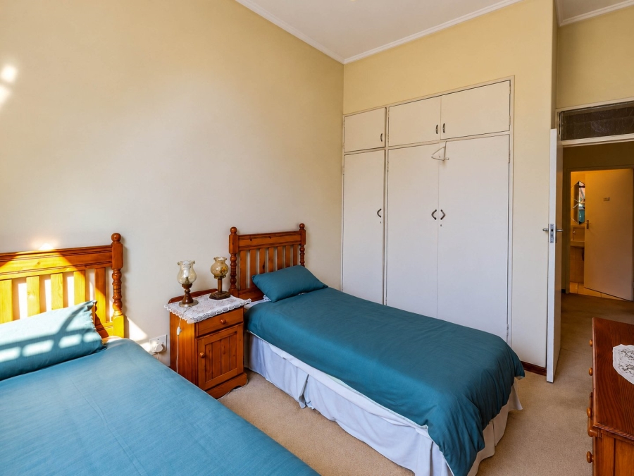 5 Bedroom Property for Sale in Wierda Park Gauteng
