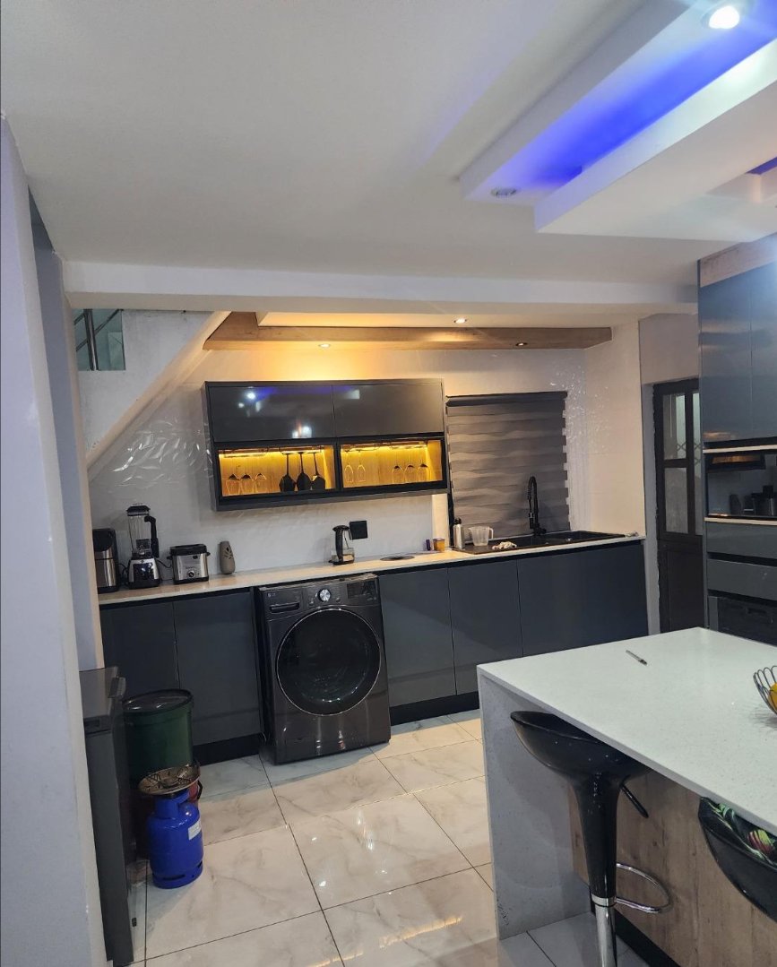 4 Bedroom Property for Sale in Klipfontein View Gauteng