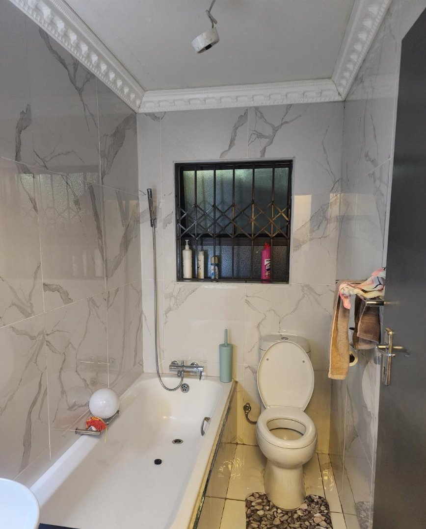 4 Bedroom Property for Sale in Klipfontein View Gauteng
