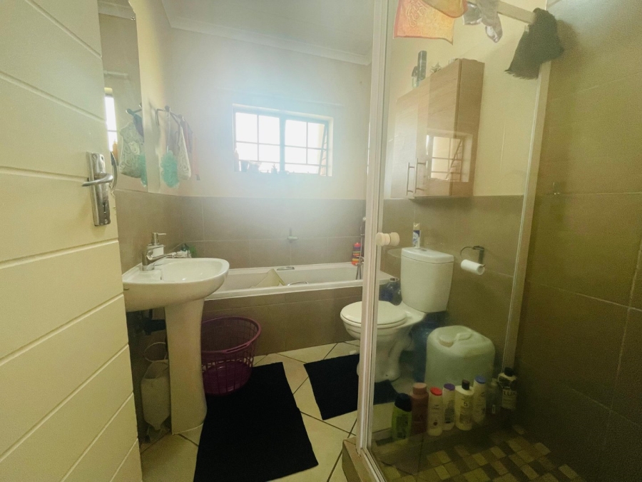 2 Bedroom Property for Sale in Sagewood Gauteng