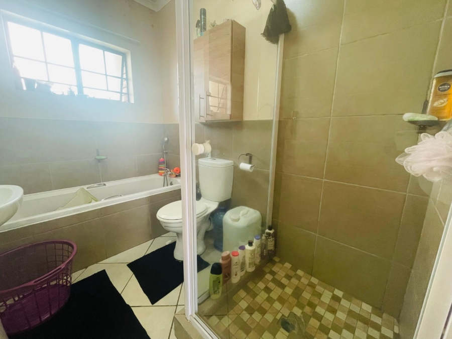 2 Bedroom Property for Sale in Sagewood Gauteng