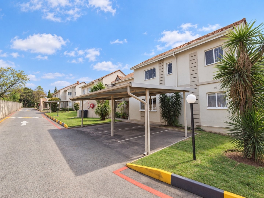 2 Bedroom Property for Sale in Eden Glen Gauteng
