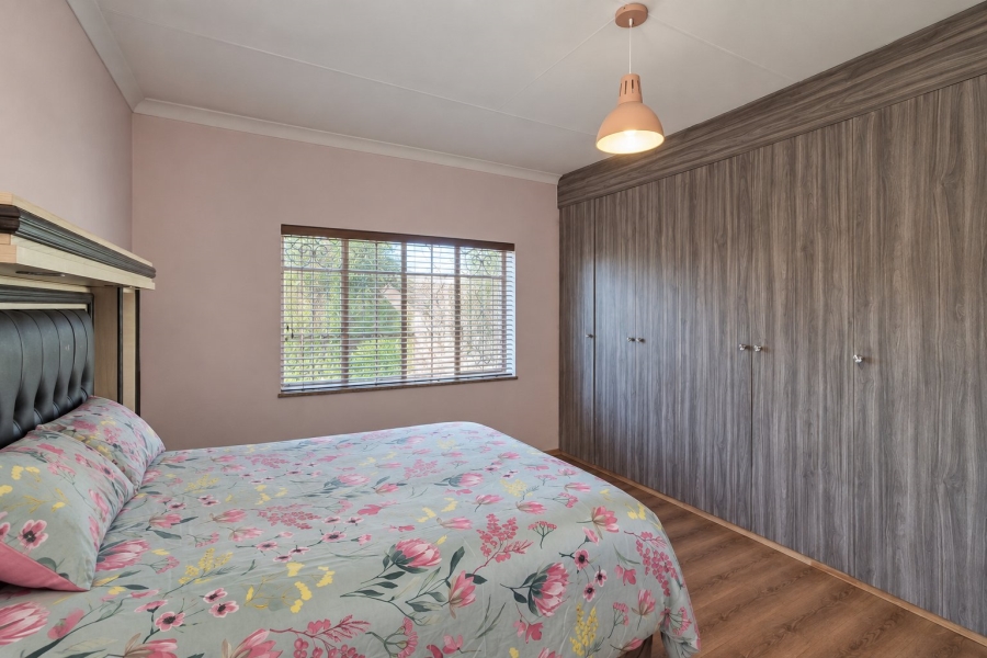 4 Bedroom Property for Sale in Sunnyridge Gauteng