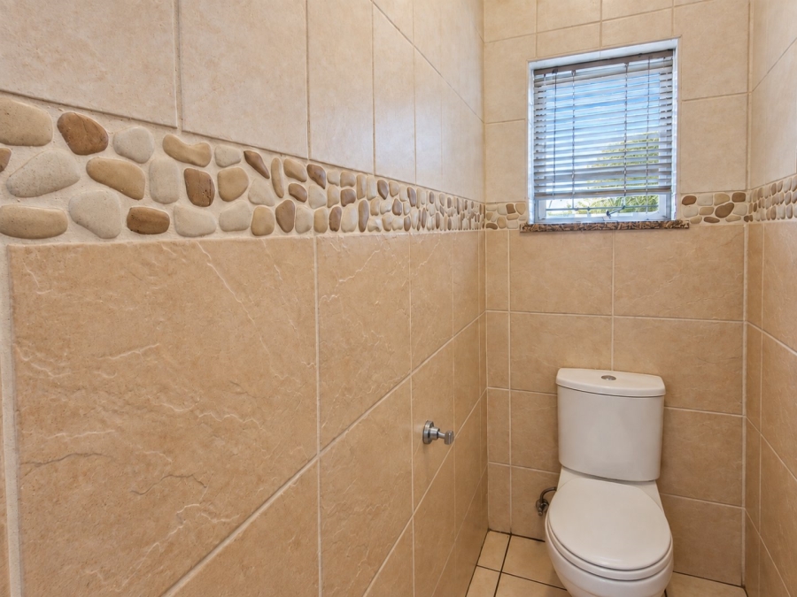 4 Bedroom Property for Sale in Sunnyridge Gauteng