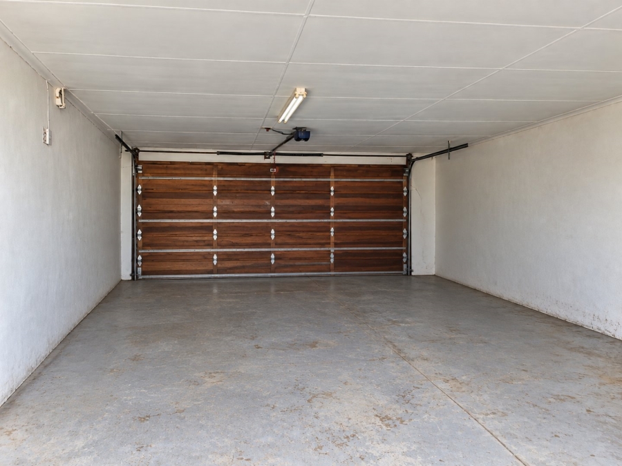 4 Bedroom Property for Sale in Sunnyridge Gauteng