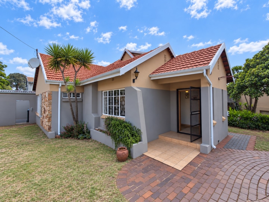 4 Bedroom Property for Sale in Sunnyridge Gauteng