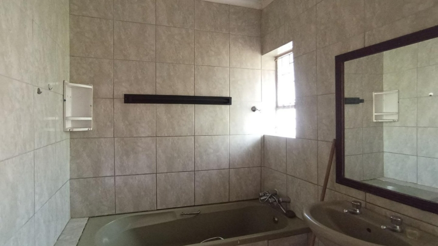 2 Bedroom Property for Sale in Silverton Gauteng