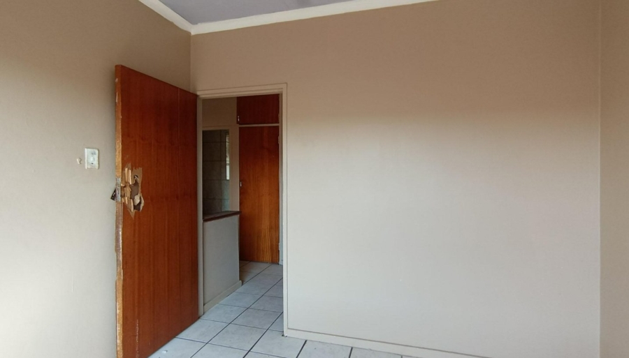 2 Bedroom Property for Sale in Silverton Gauteng