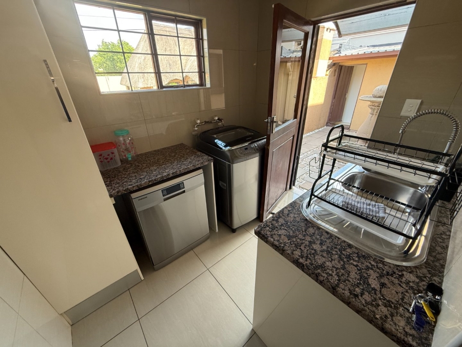 3 Bedroom Property for Sale in Highveld Gauteng