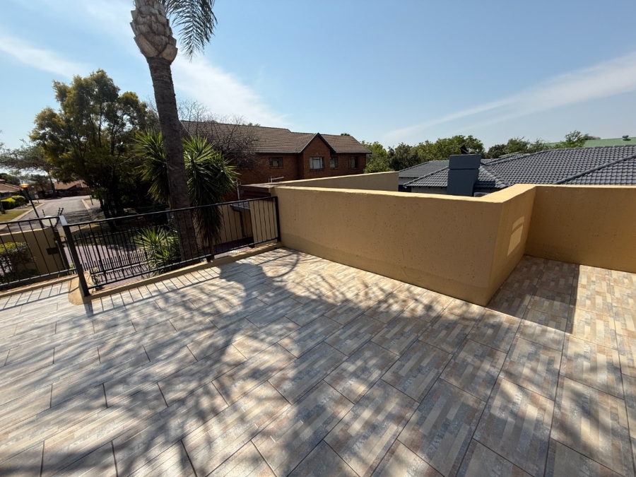 3 Bedroom Property for Sale in Highveld Gauteng