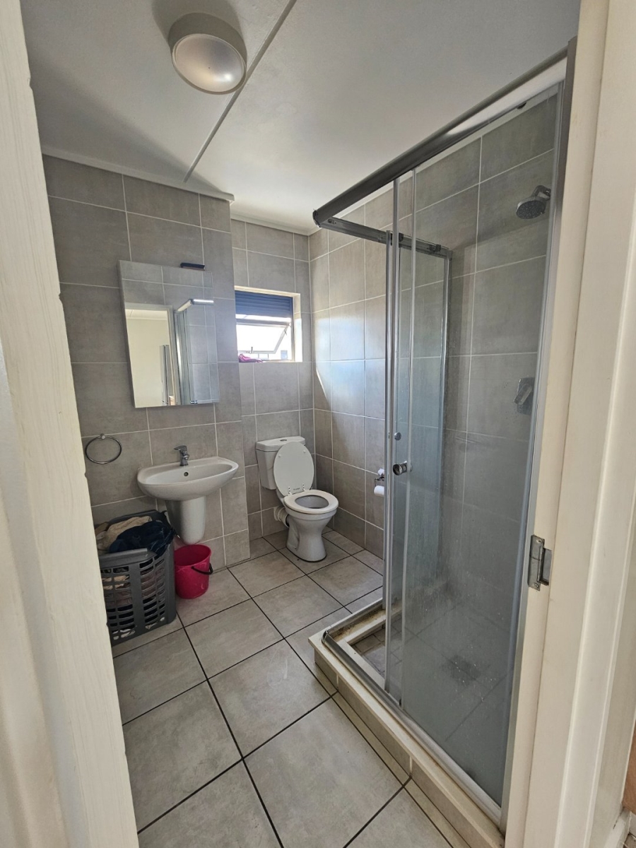 1 Bedroom Property for Sale in Linbro Park Gauteng