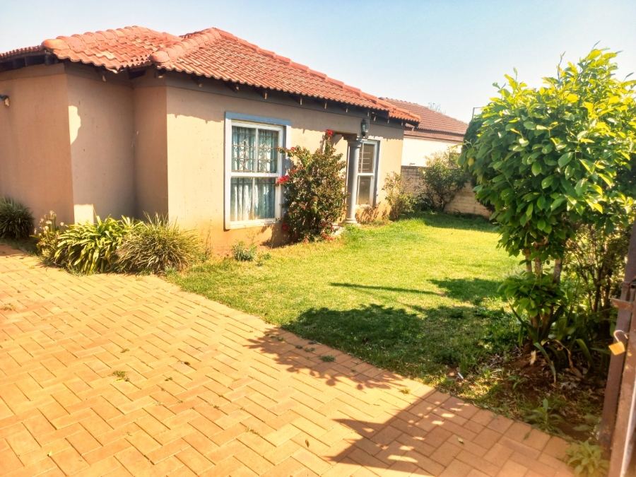 4 Bedroom Property for Sale in Spruit View Gauteng