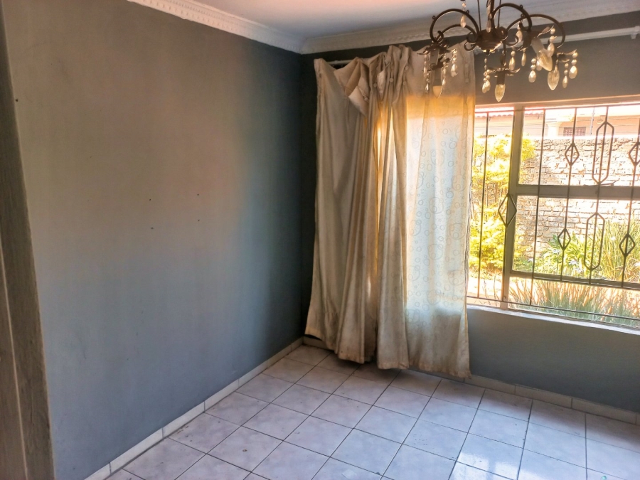4 Bedroom Property for Sale in Spruit View Gauteng