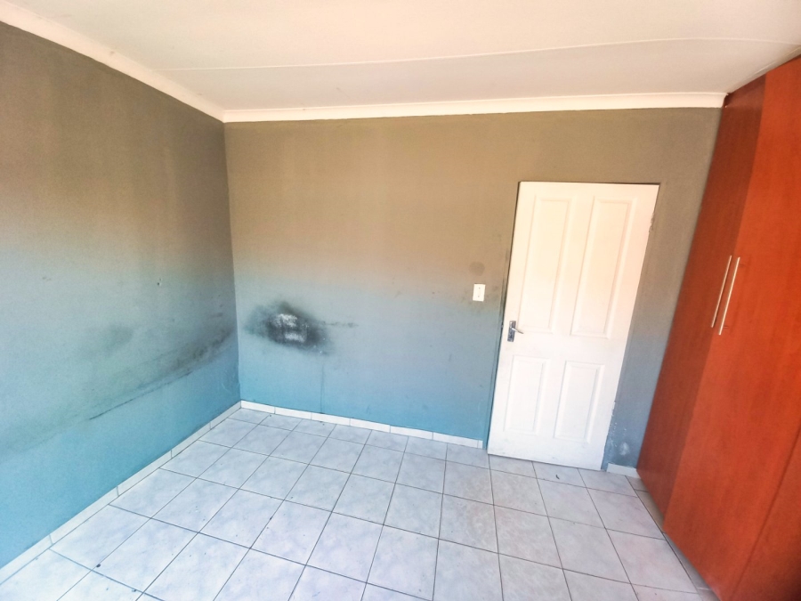 4 Bedroom Property for Sale in Spruit View Gauteng