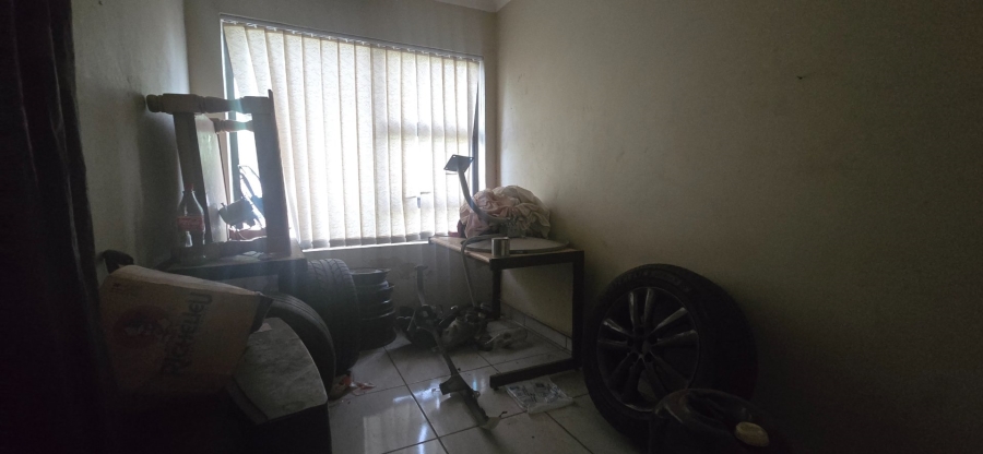 Commercial Property for Sale in Alrode Gauteng
