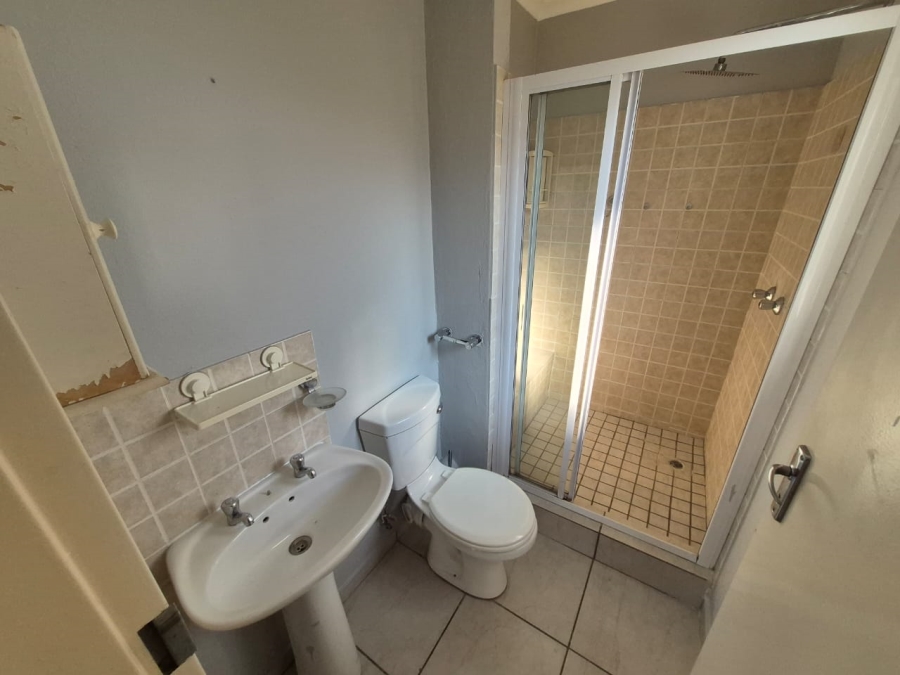 To Let 3 Bedroom Property for Rent in Kosmosdal Gauteng