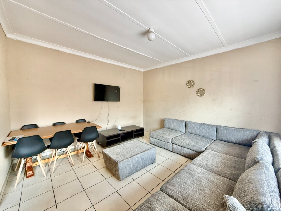 2 Bedroom Property for Sale in West Turffontein Gauteng