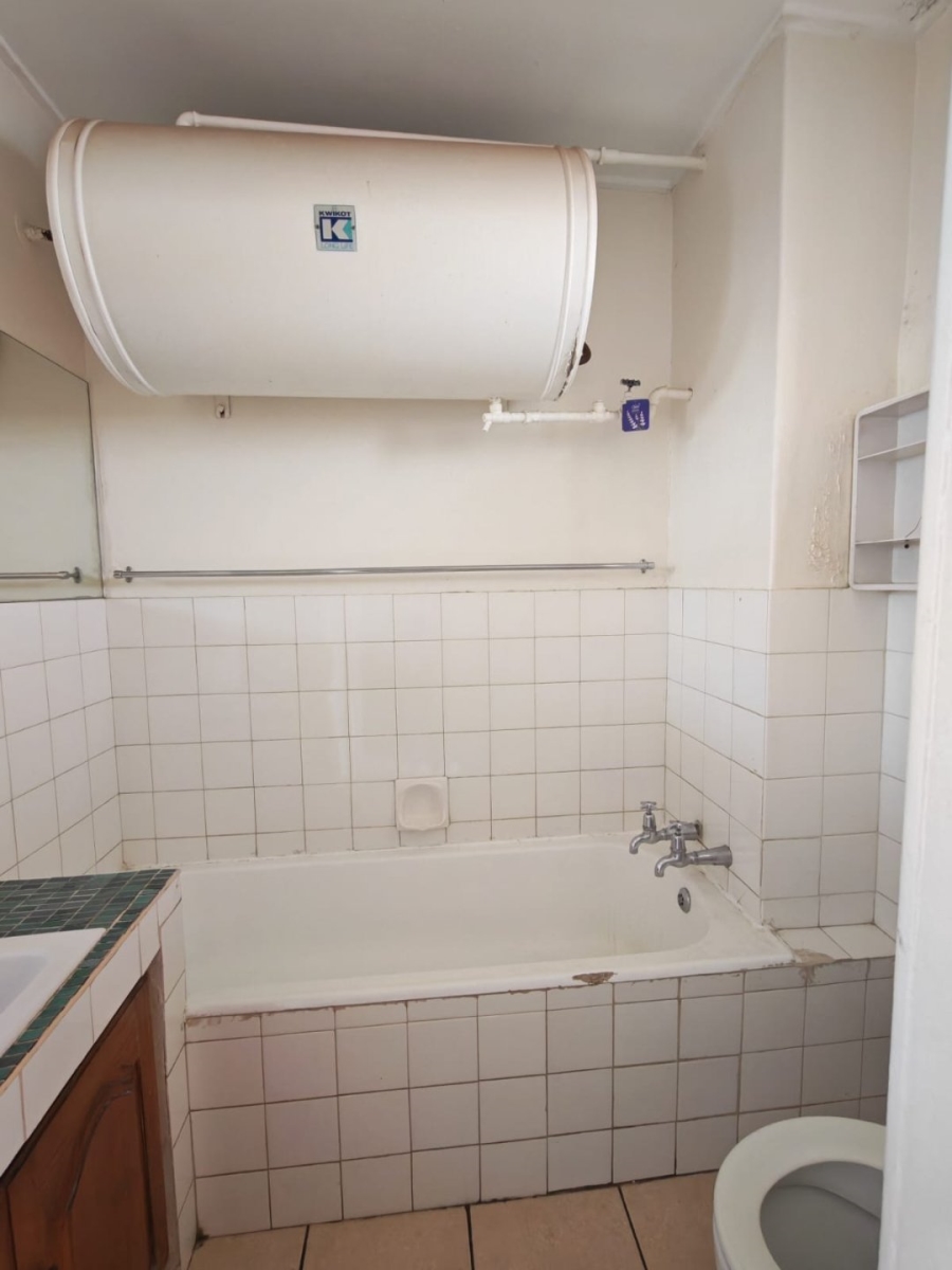 1 Bedroom Property for Sale in Arcadia Gauteng
