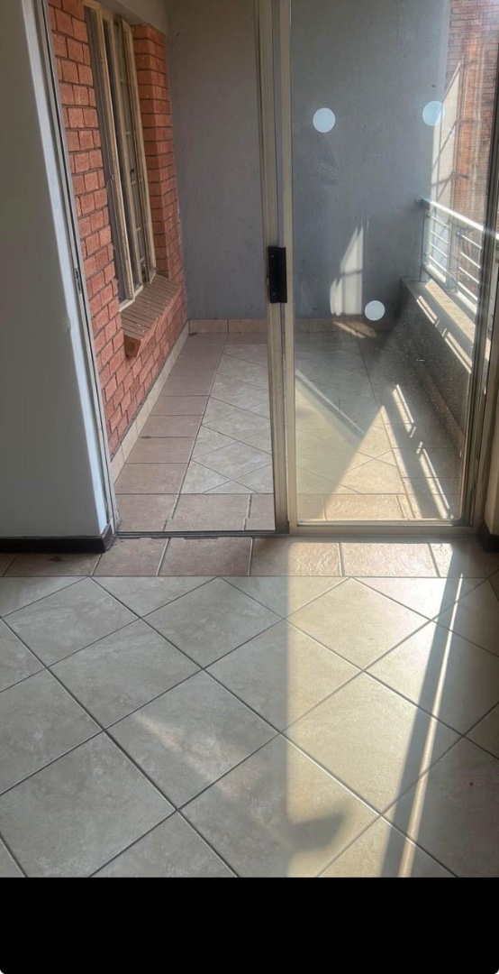 To Let 1 Bedroom Property for Rent in The Orchards Gauteng