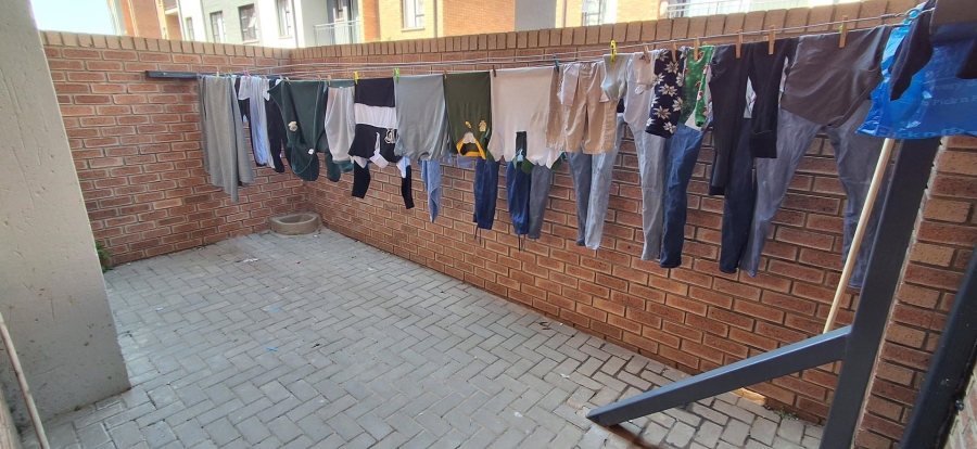 2 Bedroom Property for Sale in Lotus Gardens Gauteng