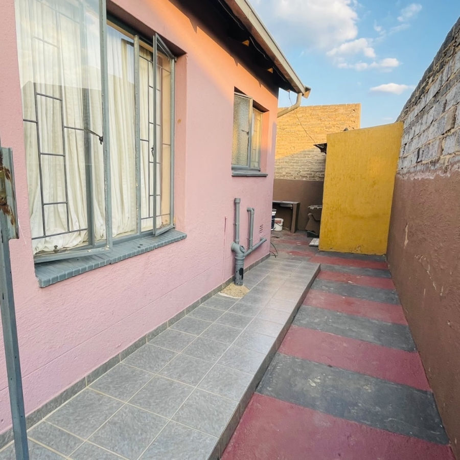 3 Bedroom Property for Sale in Allandale Gauteng