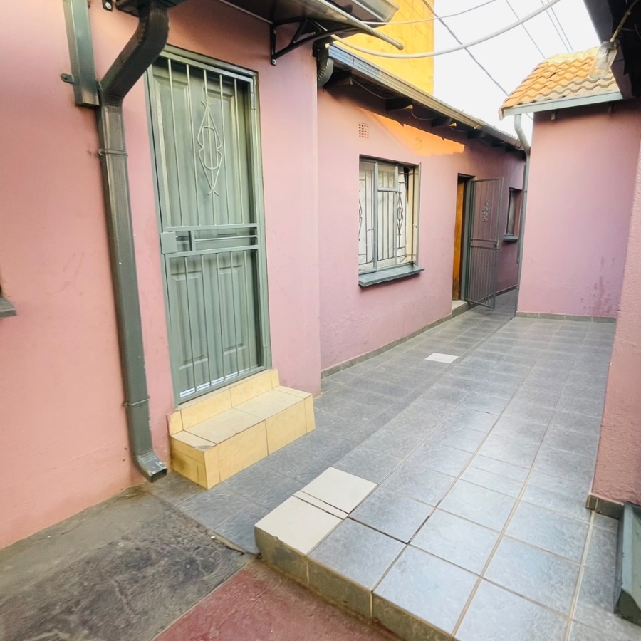 3 Bedroom Property for Sale in Allandale Gauteng