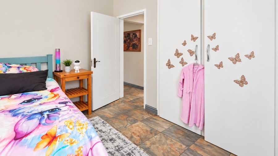 4 Bedroom Property for Sale in Rooihuiskraal North Gauteng