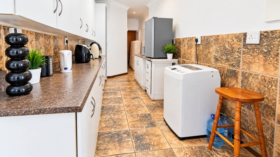 4 Bedroom Property for Sale in Rooihuiskraal North Gauteng