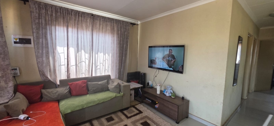 3 Bedroom Property for Sale in Soshanguve VV Gauteng