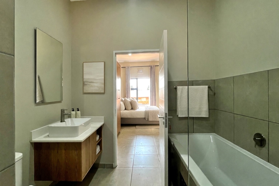 2 Bedroom Property for Sale in Rietvalleirand Gauteng