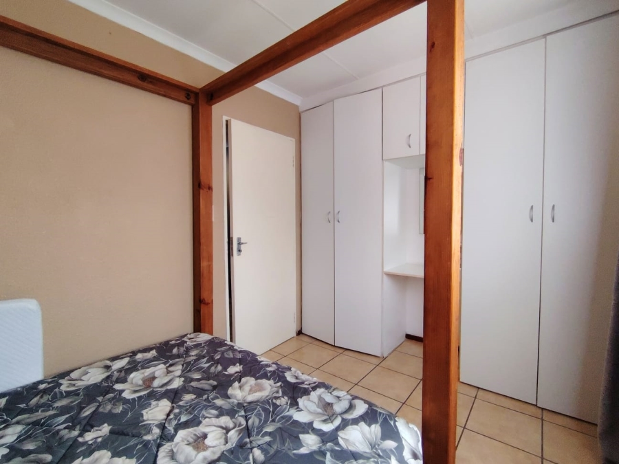 2 Bedroom Property for Sale in Farrar Park Gauteng