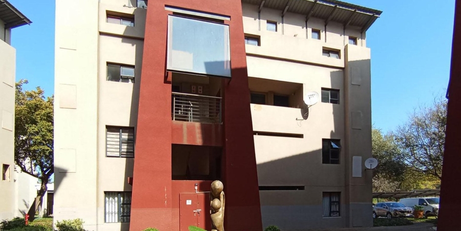 2 Bedroom Property for Sale in Amberfield Gauteng