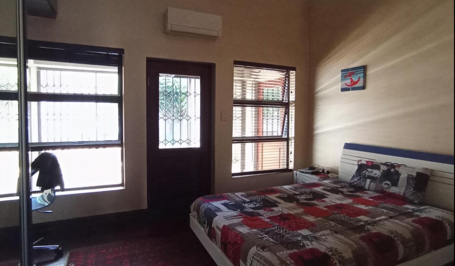 7 Bedroom Property for Sale in Raslouw Gauteng