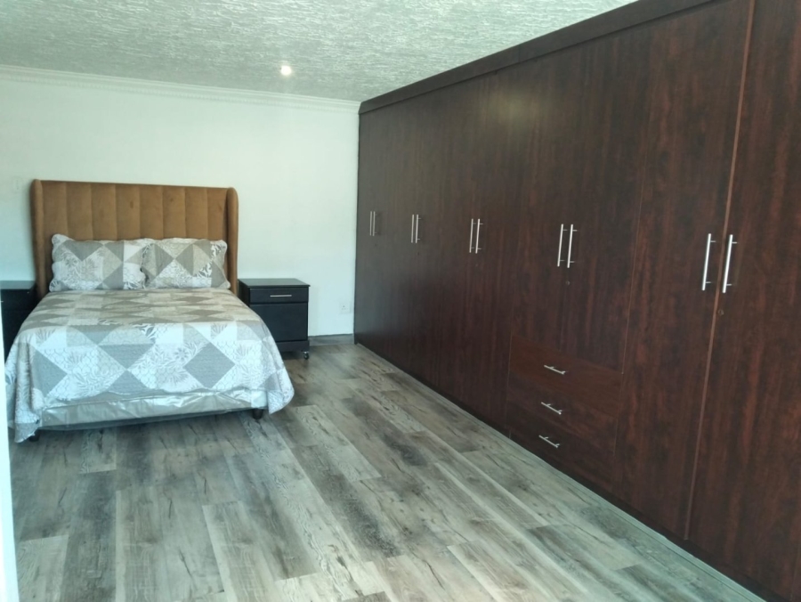 Commercial Property for Sale in Monavoni A H Gauteng