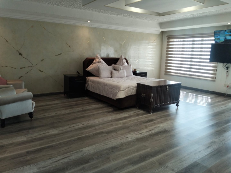 Commercial Property for Sale in Monavoni A H Gauteng