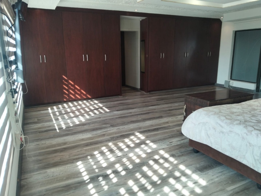 Commercial Property for Sale in Monavoni A H Gauteng