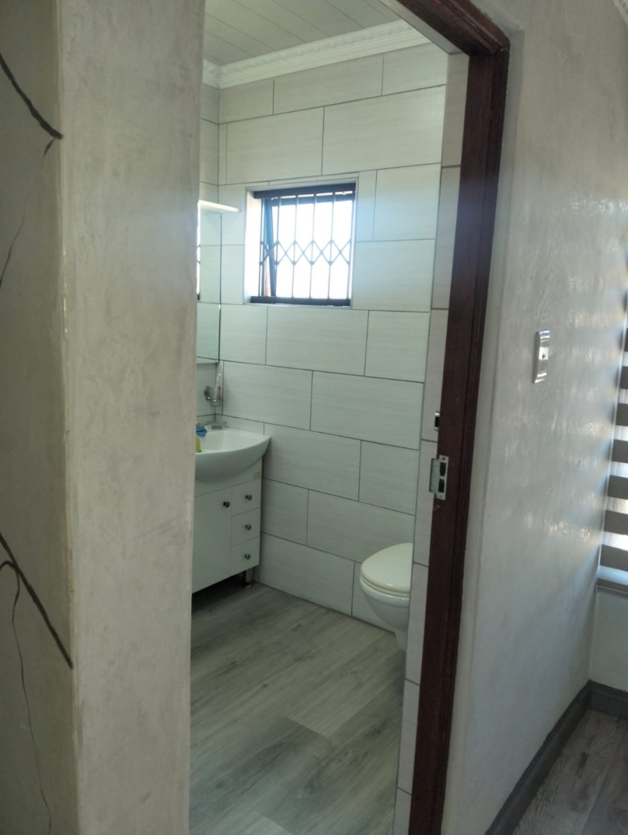 Commercial Property for Sale in Monavoni A H Gauteng