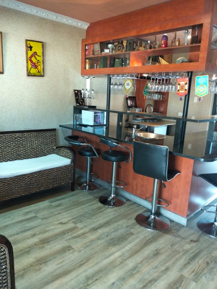 Commercial Property for Sale in Monavoni A H Gauteng