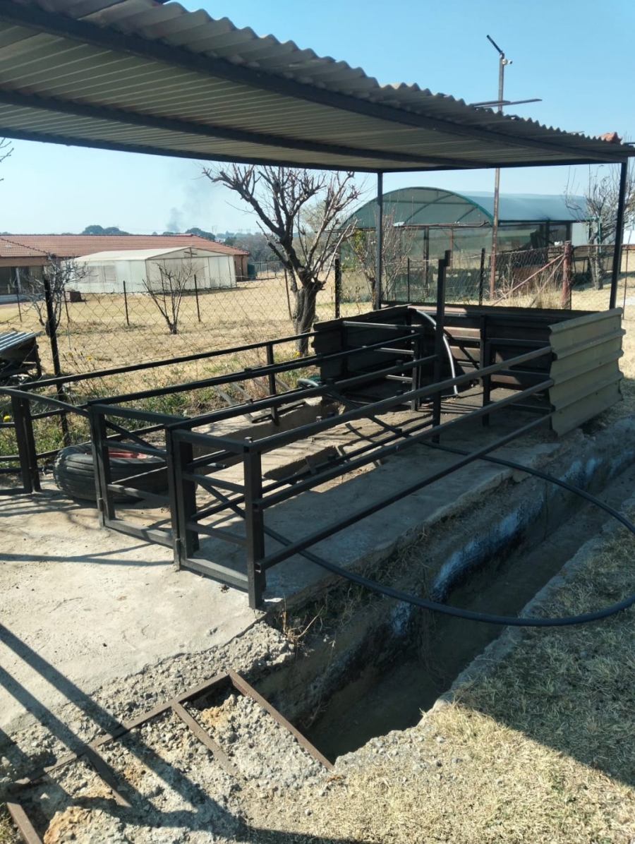 Commercial Property for Sale in Monavoni A H Gauteng