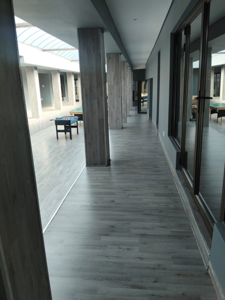 Commercial Property for Sale in Monavoni A H Gauteng